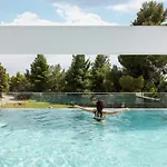 Botanic Pool