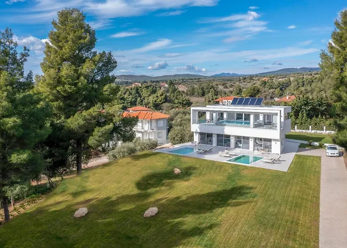 Botanic Pool * Nikiti (Sithonia)