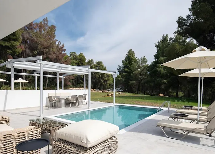 Botanic Pool Apartament Nikiti (Sithonia)