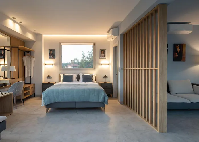 Botanic Pool * Nikiti (Sithonia)