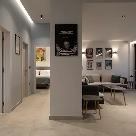 Botanic Pool 아파트 니키티